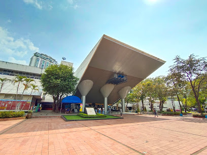 Noble Form Thonglor 12